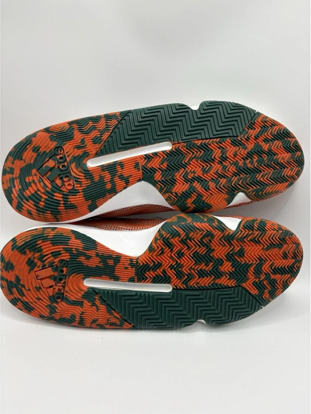 Adidas Pro Bounce Low Team Miami Hurricanes Shoes EE3893 Men's Size 9 NWOB